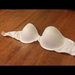 Maidenform white strapless bra
